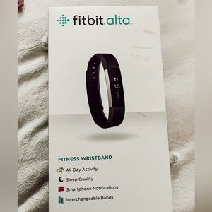 Fitbit Alta. Fitness wristband.